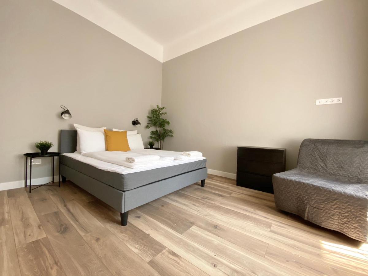 Standard Apartment By Hi5 - 2 Bedroom Suite In The Center Budapešť Exteriér fotografie